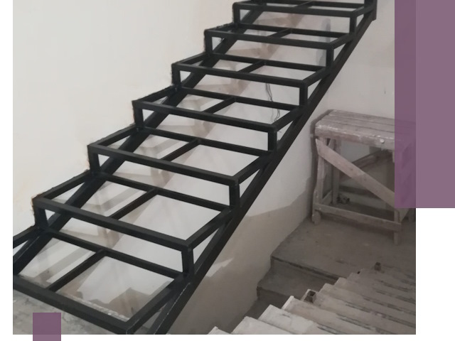 Демонтаж лестниц на металлокаркасе в Ялуторовске: быстрый вывоз и разбор