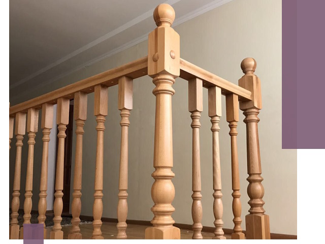 Деревянные перила на заказ в Ялуторовске: монтаж и изготовление