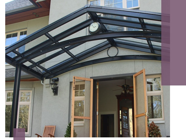 Изготовление и монтаж навесов и козырьков в Ялуторовске