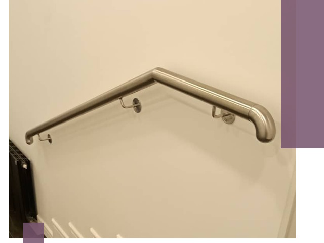 Изготовление пристенных поручней в Ялуторовске под ключ за сроки